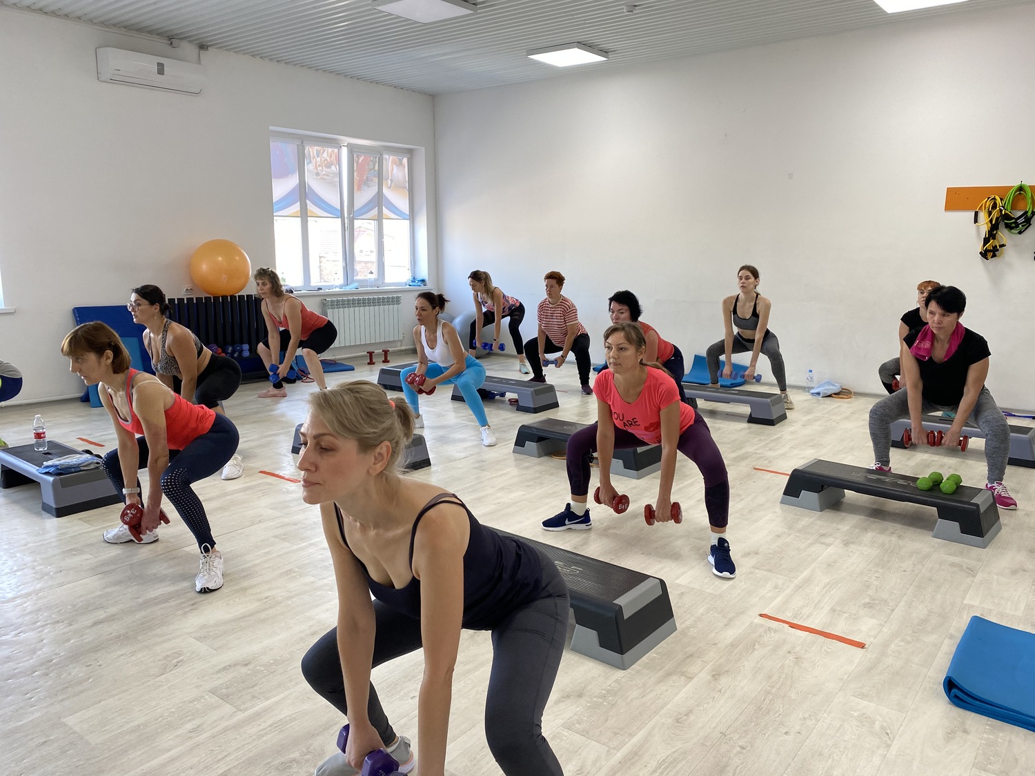 <span style="font-weight: bold;">Групповые занятия</span>